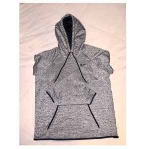 Under Armour Sweatshirt